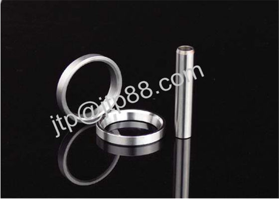 Części zapasowe Silnik Przewodnik zaworu / gniazdo zaworu silnika do ciężarówki DS50 / DS60 / DS140