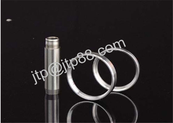 Części zapasowe Silnik Przewodnik zaworu / gniazdo zaworu silnika do ciężarówki DS50 / DS60 / DS140