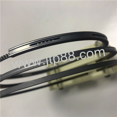 Pierścień tłokowy silnika wysokoprężnego Hino EM100 średnica 124mm OEM: 13011-1921A zestaw pierścieni tłokowych